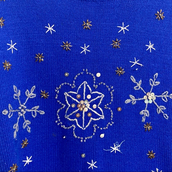 Vintage Snowflake Beaded Embellished Sweater - Picture 2 of 4